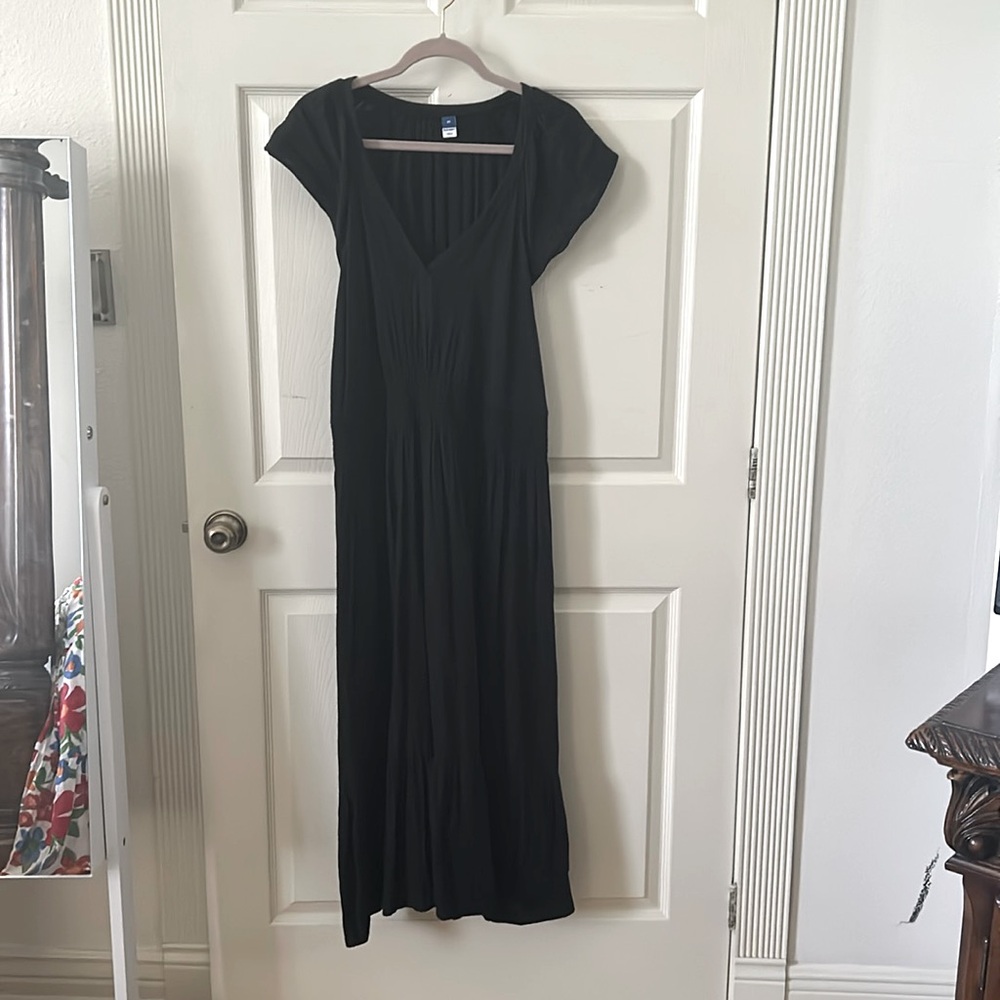 2X Waist-Defined Flutter-Sleeve Smocked Midi Dress